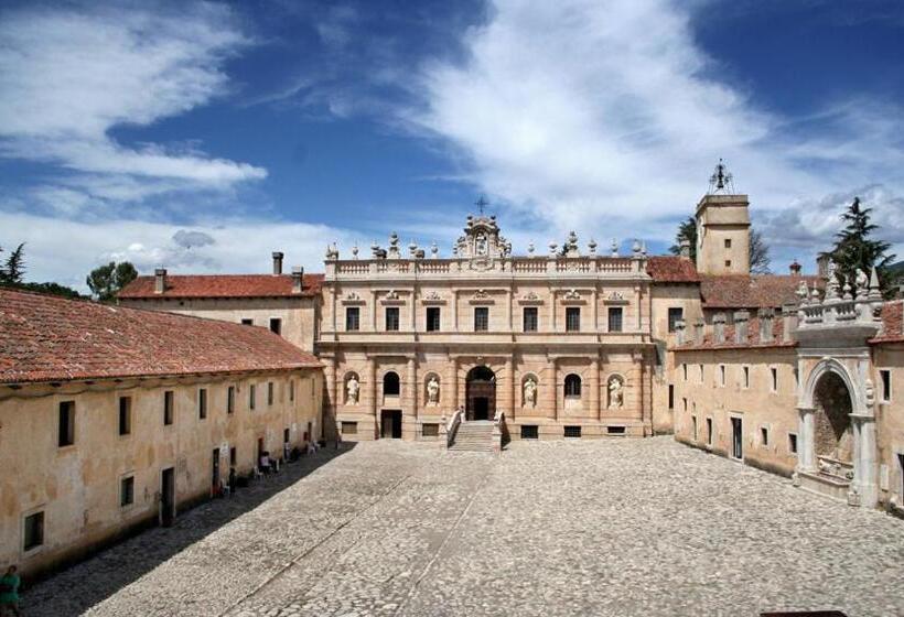 住宿加早餐  L Oasi