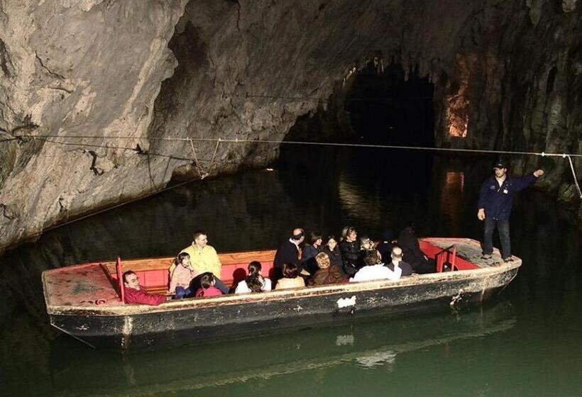 مبيت وإفطار L Oasi