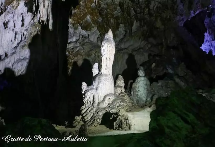 Aamiaismajoitus (B&B) L Oasi