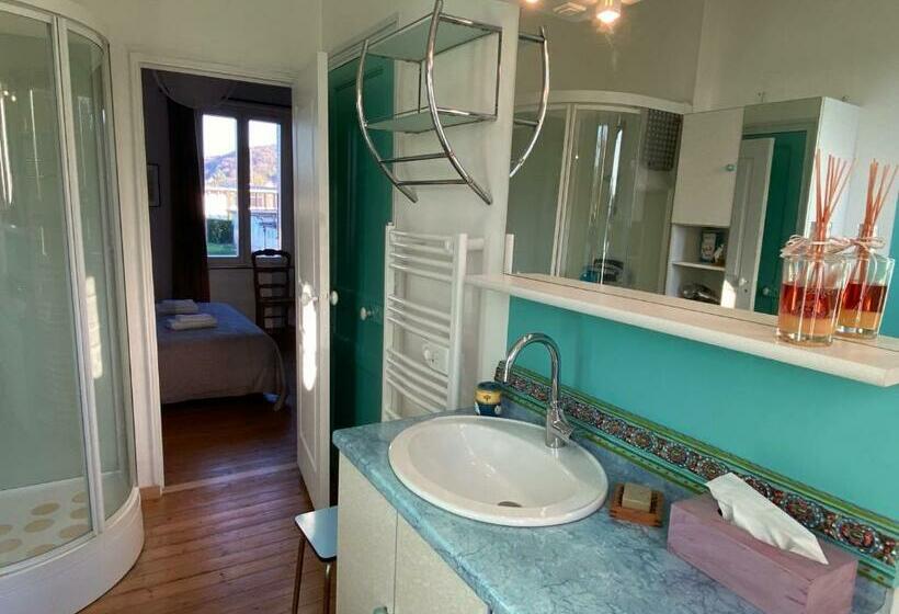 Bed and Breakfast La Chambre Claire