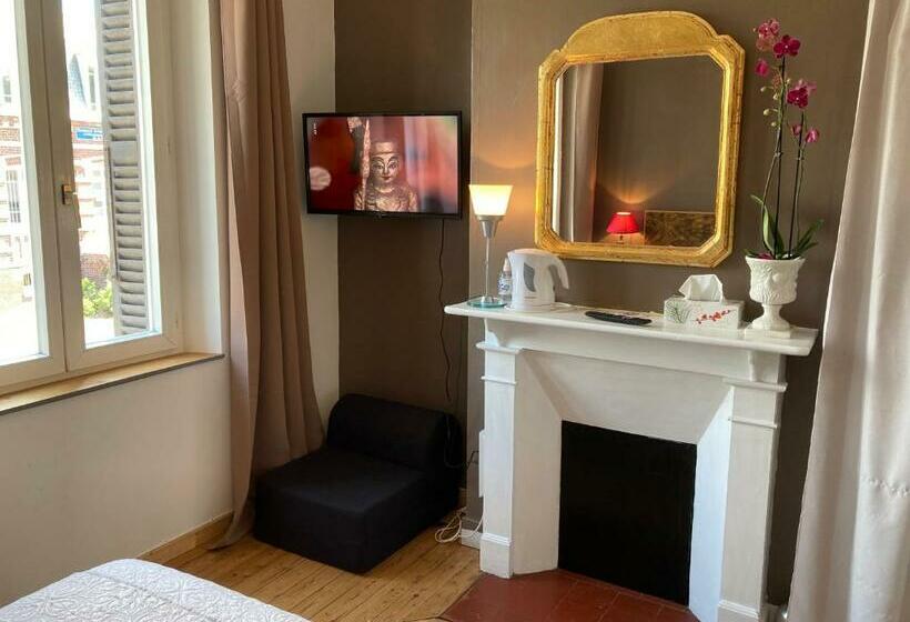 Bed and Breakfast La Chambre Claire