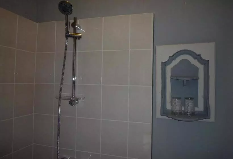 Aamiaismajoitus (B&B) Manoir De La Chapelle