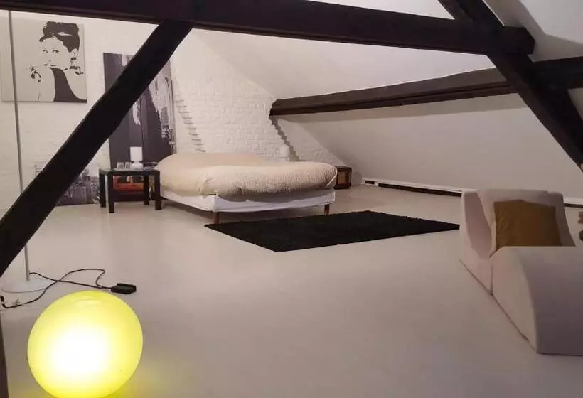 ベッドアンドブレックファースト Manoir De La Peylouse