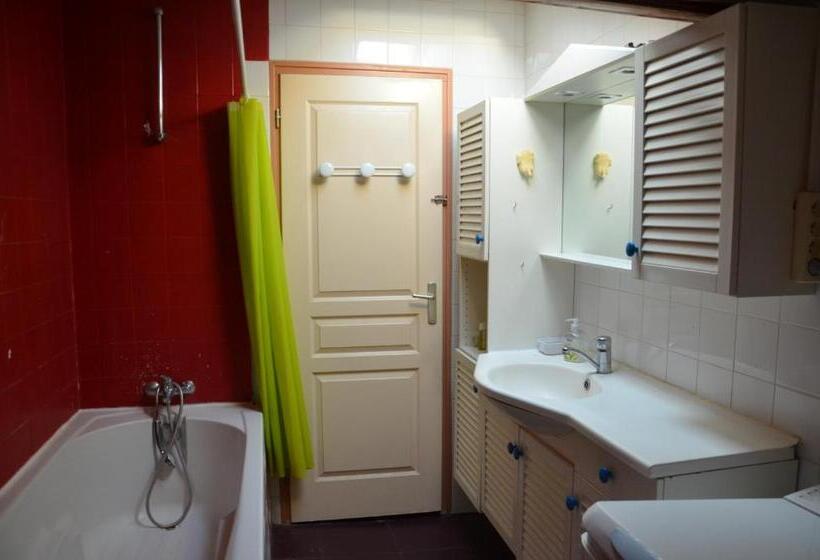 Bed and Breakfast Studio Et Colocation   Gîte Les 7 Fontaines