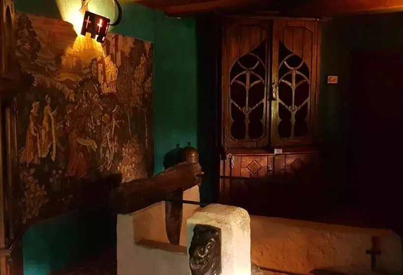 ベッドアンドブレックファースト Suite Médiévale 40m2 Chambre D  Hôte Du Mas Fabrègue