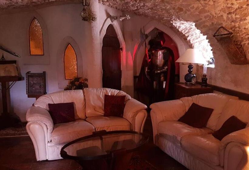 ベッドアンドブレックファースト Suite Médiévale 40m2 Chambre D  Hôte Du Mas Fabrègue