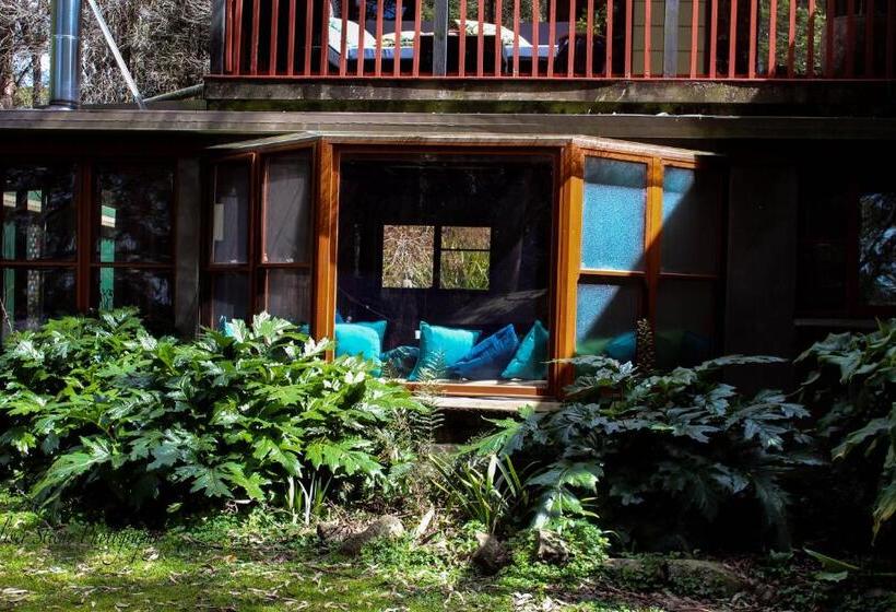 住宿加早餐 Tomah Retreat Studio Breathe With Fireplace