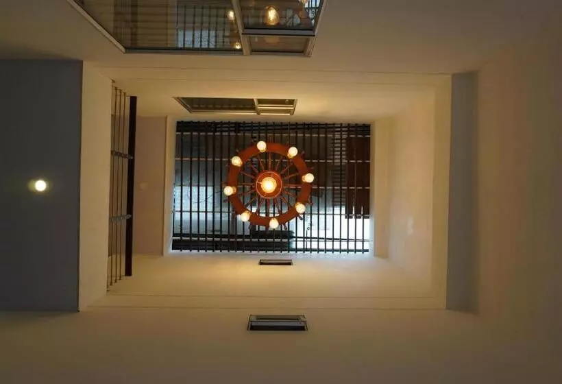Hotelli 80 Real