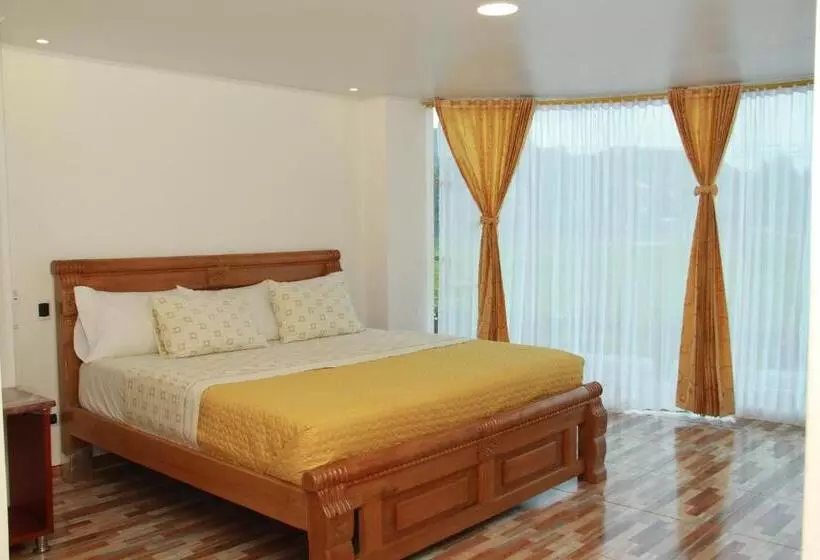 Hotelli 80 Real