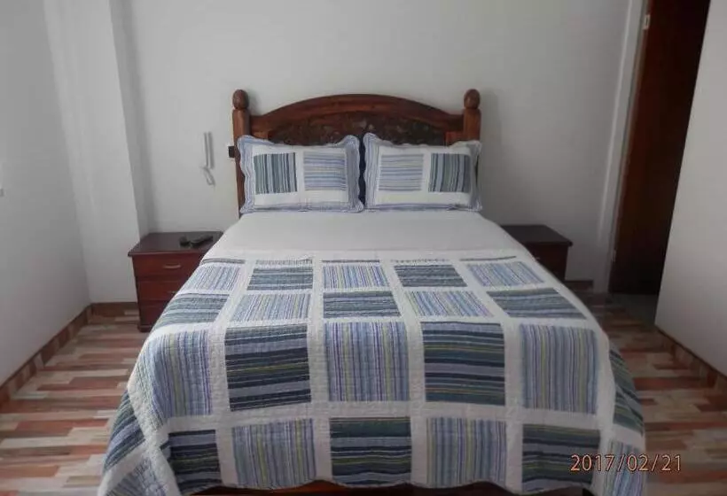 Hotelli 80 Real