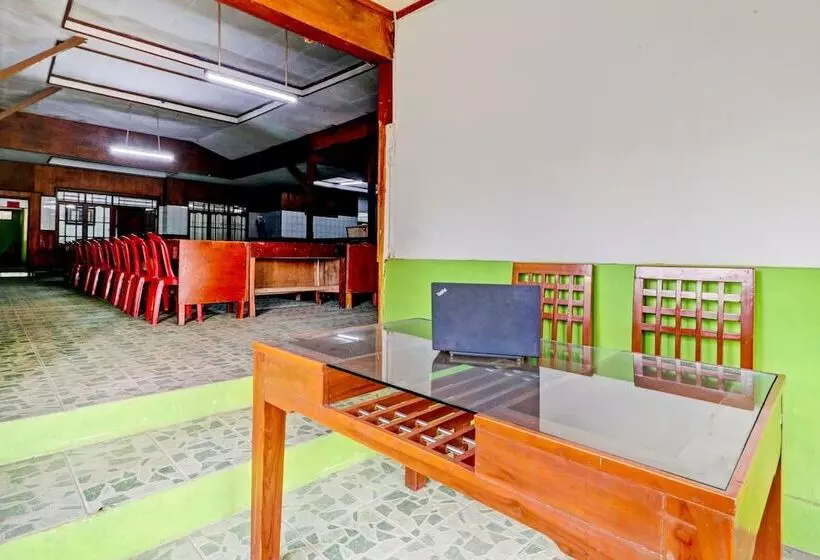 Hotelli Oyo Homes 90850 Cibeunying Eco Tourism Homestay Cibodas Maribaya 2