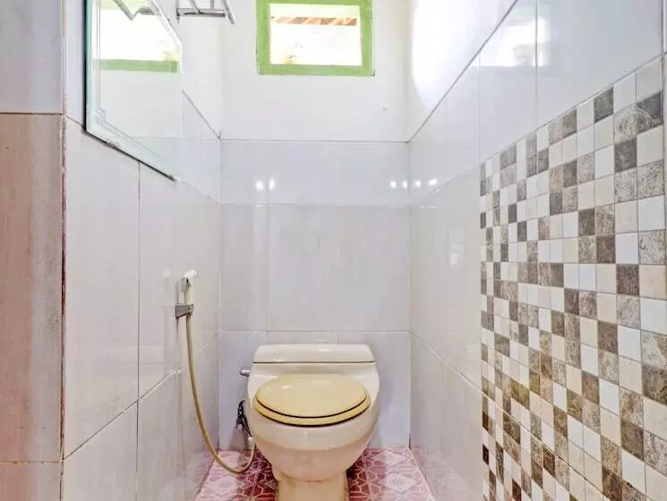 Hotelli Oyo Homes 90850 Cibeunying Eco Tourism Homestay Cibodas Maribaya 2