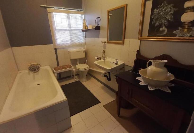 Kameel Rust And Vrede B & B And Camping