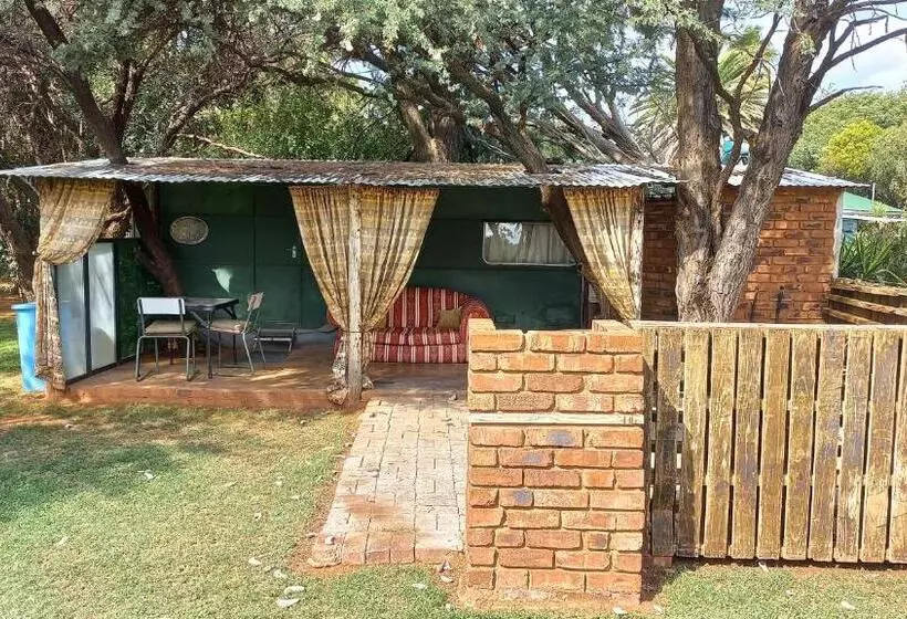 Kameel Rust And Vrede B & B And Camping