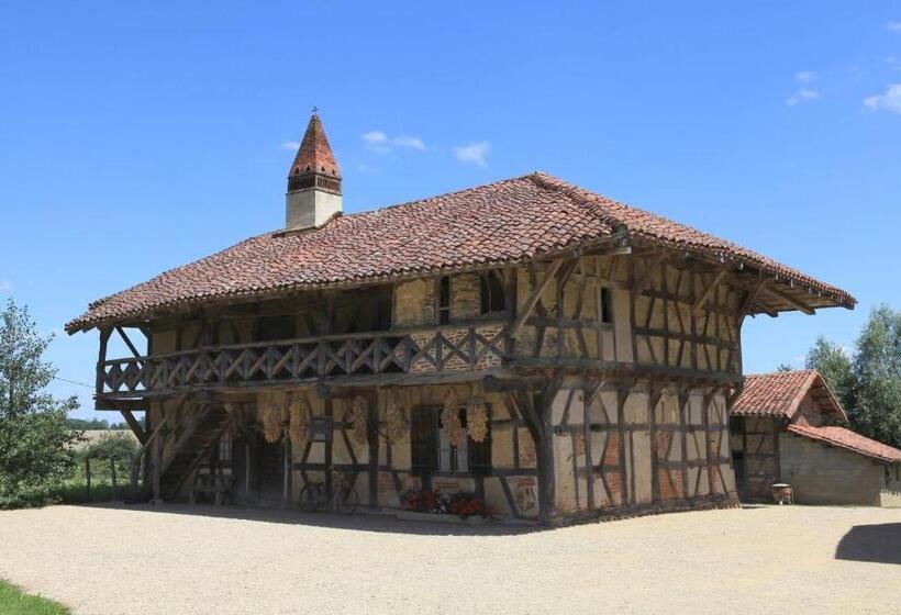 פנסיון Domaine Des Charmilles