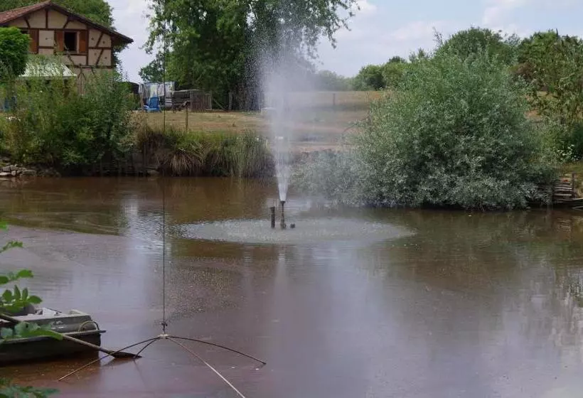 ペンション Domaine Des Charmilles