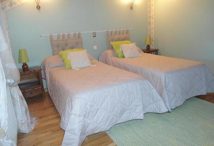 פנסיון Domaine Des Charmilles