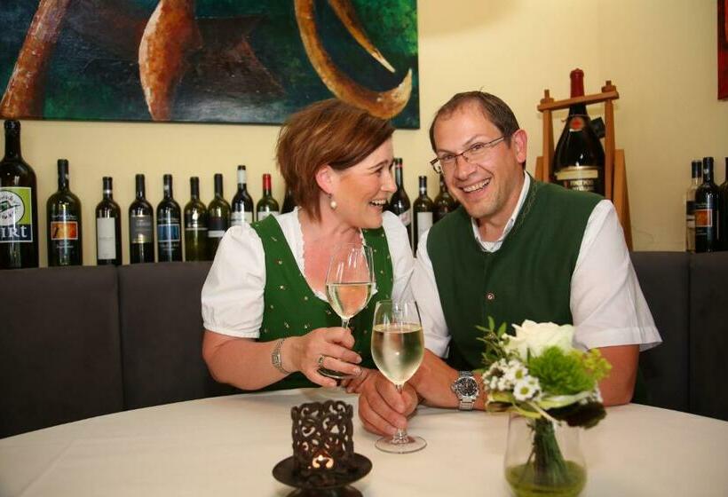 بنسيون Landgasthof Jagawirt