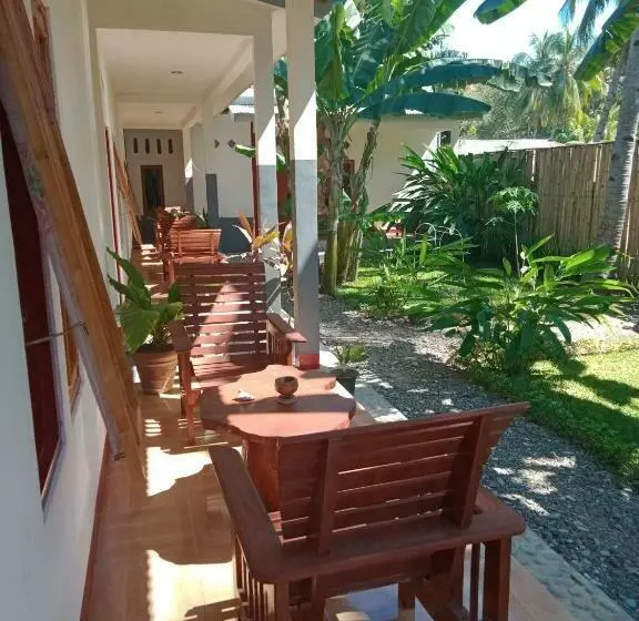 Majatalo Riung Guesthouse