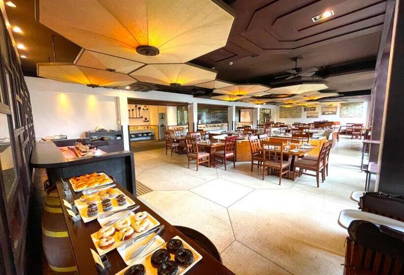 Plumeria Lake Resort & Spa, By Zaahrah Hotels And Resorts