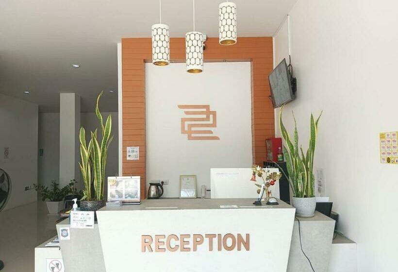 22 Twenty Two Hotel ทะเวนตี้ ทู โฮเทล