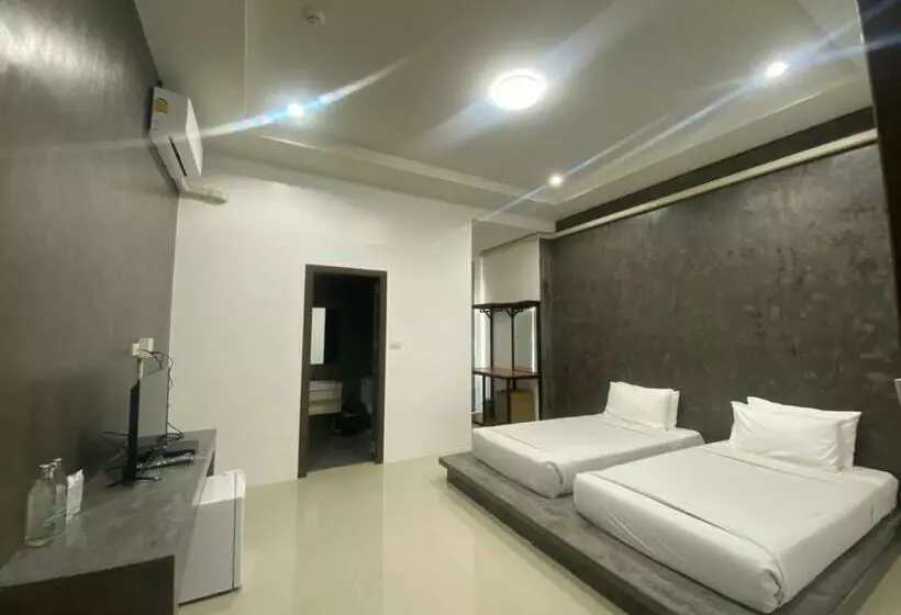 22 Twenty Two Hotel ทะเวนตี้ ทู โฮเทล