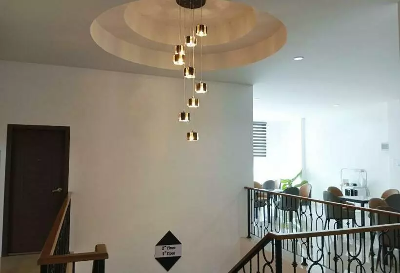 22 Twenty Two Hotel ทะเวนตี้ ทู โฮเทล