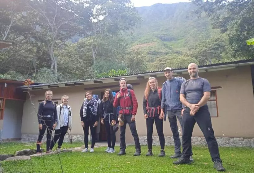 ユースホステル Lia B&b Lucmabamba