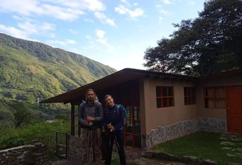 ユースホステル Lia B&b Lucmabamba