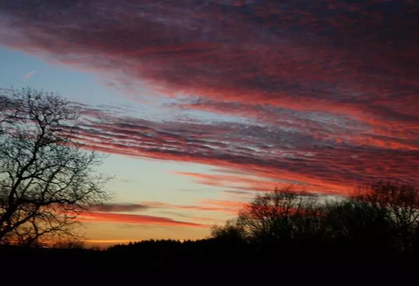 Aamiaismajoitus (B&B) Chambres D Hôtes La Landre