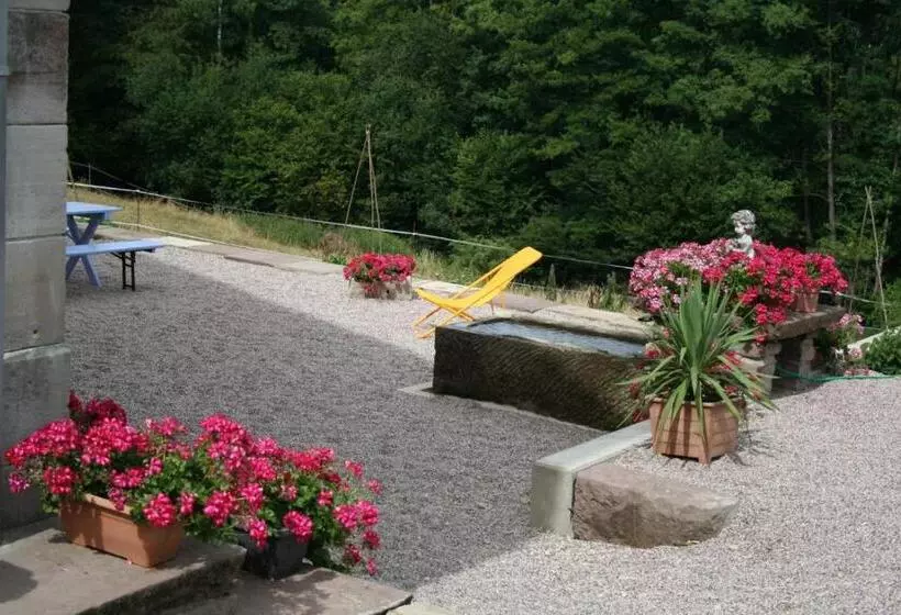 Aamiaismajoitus (B&B) Chambres D Hôtes La Landre