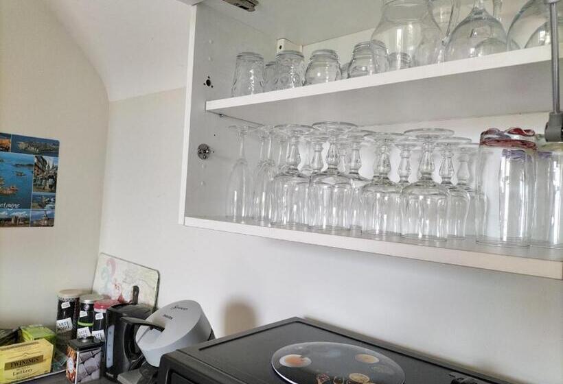 ベッドアンドブレックファースト Chez Cathy