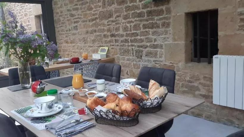 ベッドアンドブレックファースト Le Moulin D Harcy