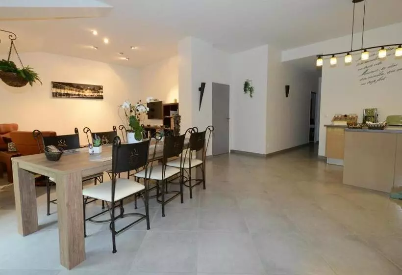 ベッドアンドブレックファースト Le Moulin D Harcy