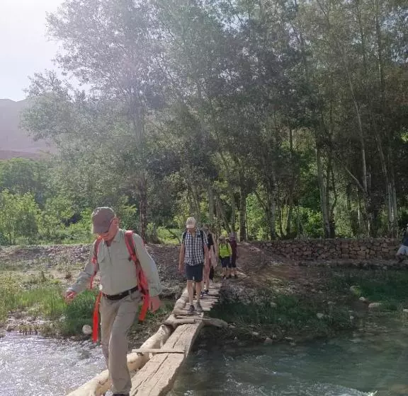 Hotelli Hôtel Berbère De La Montagne