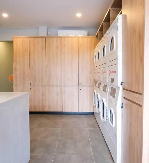 ホテル M Cabin Karawaci