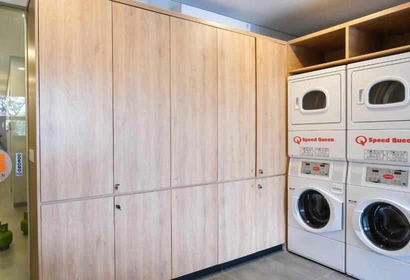 ホテル M Cabin Karawaci