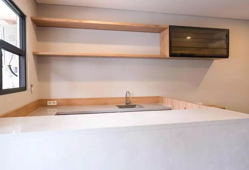 ホテル M Cabin Karawaci