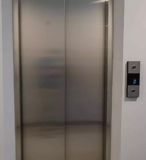 ホテル M Cabin Karawaci