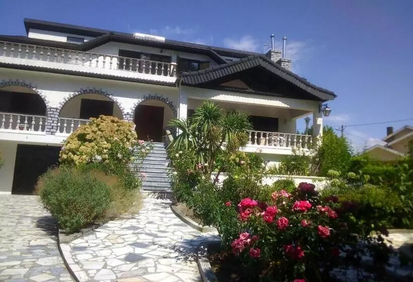 ホテル Pinheirinhos   Quinta De São Caetano