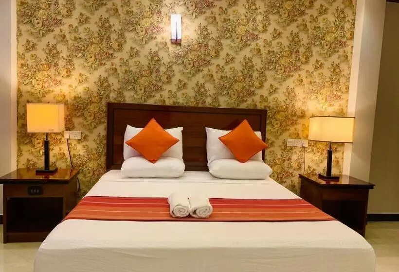 Hotelli Ruwanara Royal Majestry