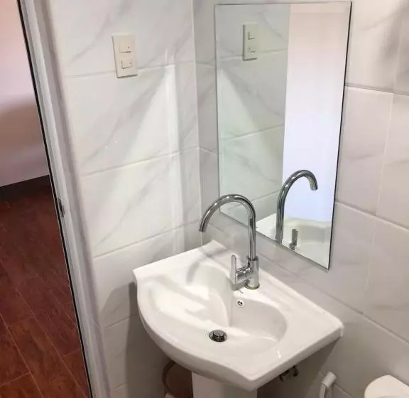 Meaco Royal Hotel  Aparri