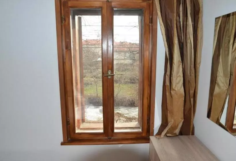 Majatalo къща за гости марияна