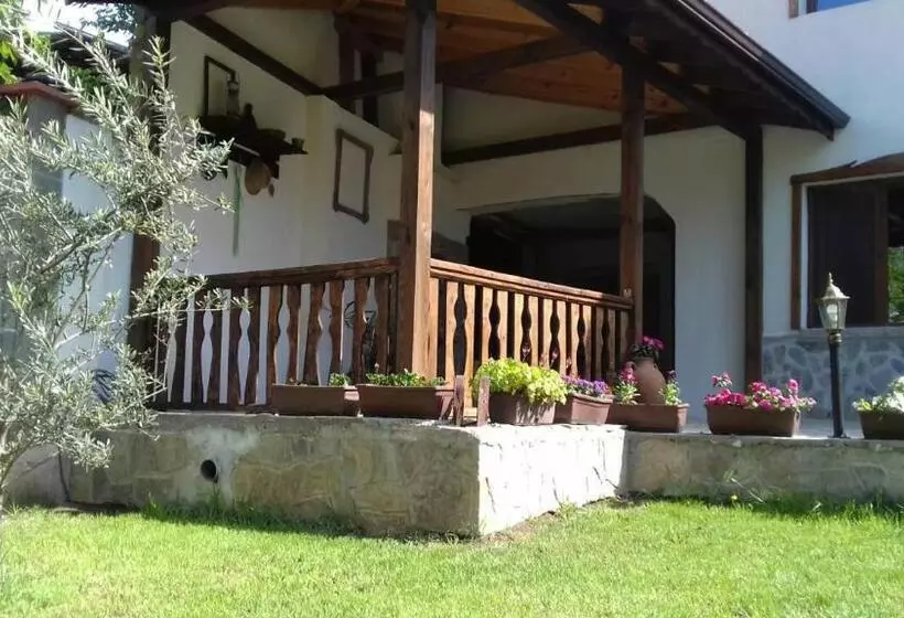 Majatalo къща за гости марияна