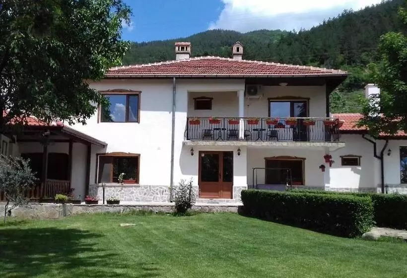 Majatalo къща за гости марияна