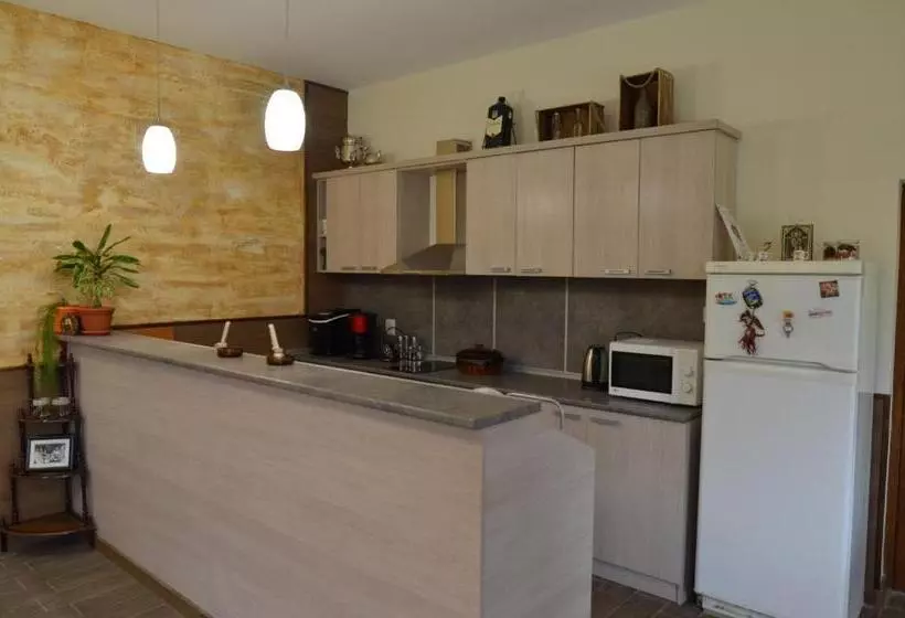 Majatalo къща за гости марияна