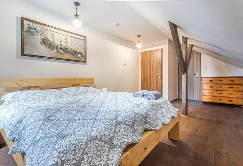 Majatalo Buškovský Mlýn 1580