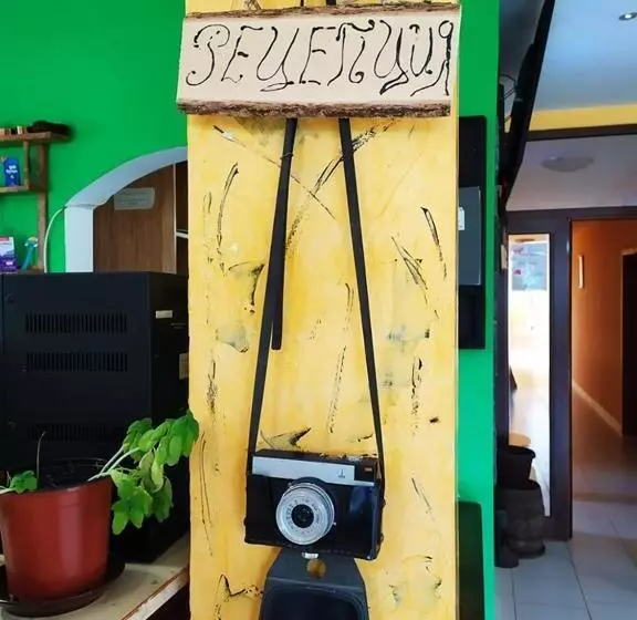 Majatalo Guest House Misha