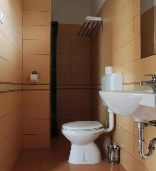 ペンション Gurudeva Bhavan