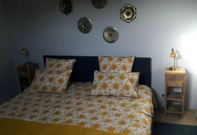 ペンション La Detente De Neuilly